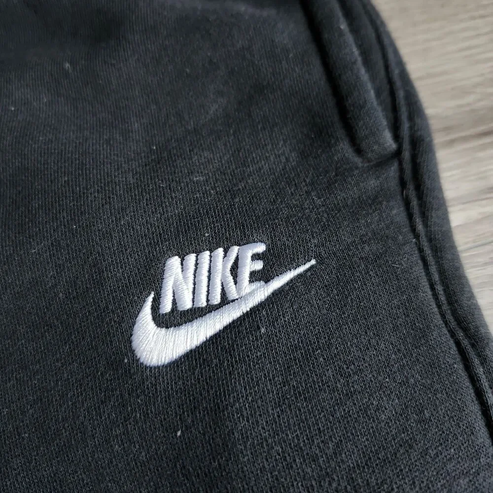 (S) Men's Nike joggers